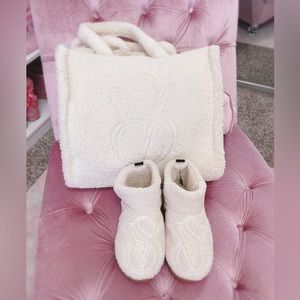 Victorias Secret Sherpa tote and slippers set